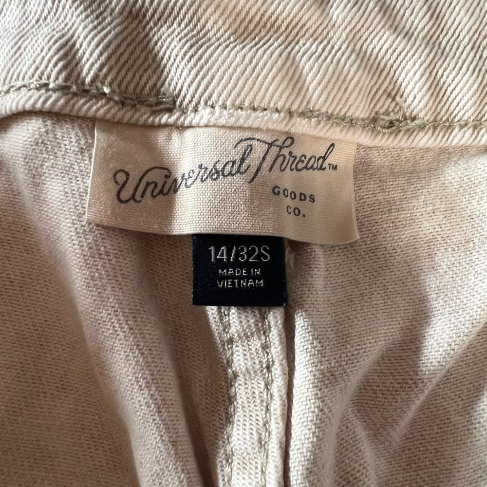 Universal Thread Highest Raise Wide Leg Size 14/3… - image 3